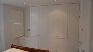 Read more about the article Custom Fitted Wardrobes in Leeds: Combining Style and Functionality